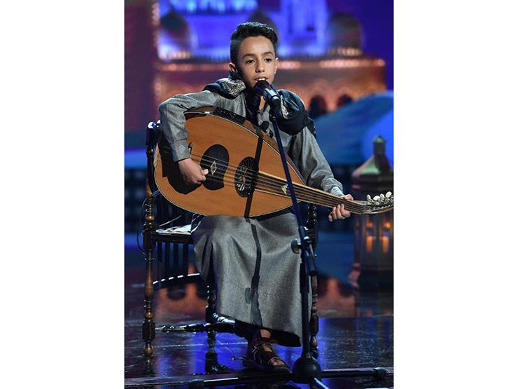 بالفيديو| طفل يمني يبهر الجمهور بالعزف والغناء على العود ببرنامج "نجوم صغار" بالفيديو| طفل يمني يبهر الجمهور بالعزف والغناء على العود ببرنامج "نجوم صغار"