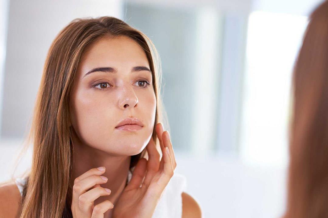 5 نصائح بسيطة تحميك من ظهور حبوب الوجه 5 نصائح بسيطة تحميك من ظهور حبوب الوجه