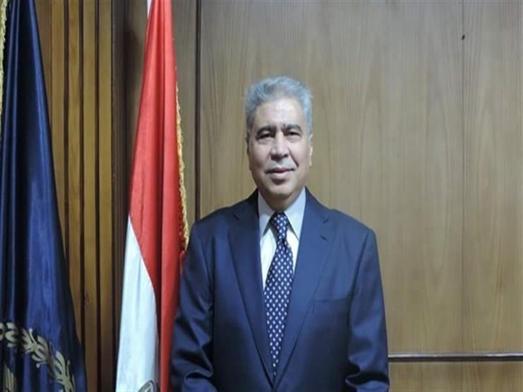 جدّدوا رخصة كشك لمتوفى منذ 6 سنوات.. إحالة موظفين في المنيا للنيابة جدّدوا رخصة كشك لمتوفى منذ 6 سنوات.. إحالة موظفين في المنيا للنيابة