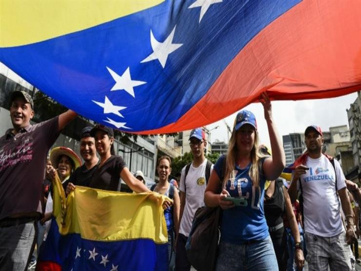  أزمة سياسية حادة.. هل تعمق جراح اقتصاد فنزويلا المتدهور؟