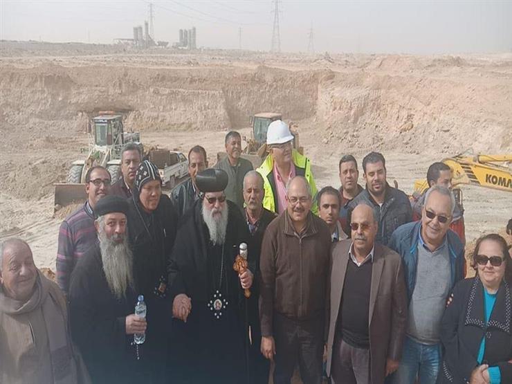بدء أعمال حفر أساسات كنيسة العلمين الجديدة (صور) بدء أعمال حفر أساسات كنيسة العلمين الجديدة (صور)