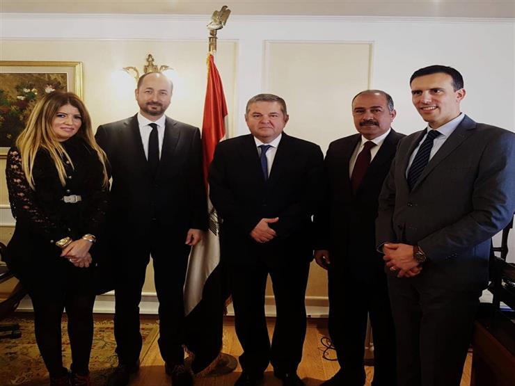 هشام توفيق يبحث مع سانوفي للأدوية التعاون في توسع بالأسواق الأفريقية هشام توفيق يبحث مع سانوفي للأدوية التعاون في توسع بالأسواق الأفريقية