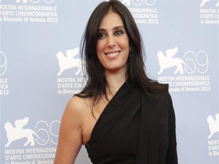 نادين لبكي تنشر صورة مع المرشحين للأوسكار هذا العام نادين لبكي تنشر صورة مع المرشحين للأوسكار هذا العام