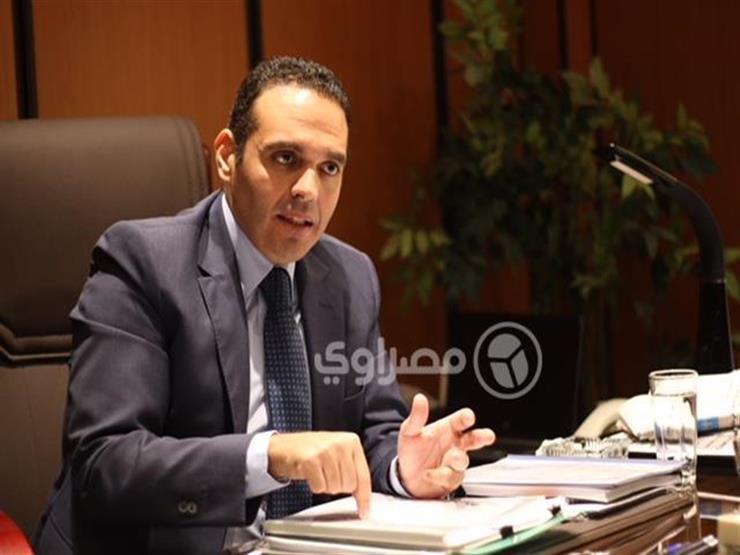 مدحت نافع يستقيل من رئاسة الشركة القابضة للصناعات المعدنية مدحت نافع يستقيل من رئاسة الشركة القابضة للصناعات المعدنية