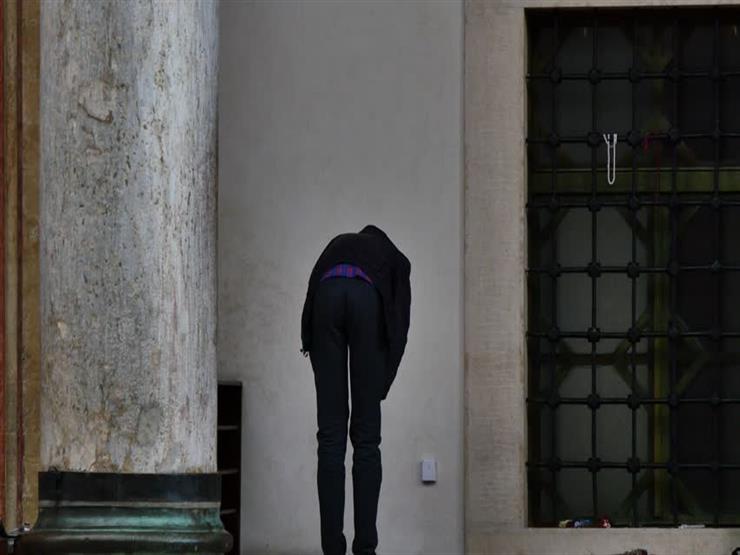 انتقض وضوئي أثناء الصلاة فهل أتمها ثم أعيد أم أخرج؟.. المفتي السابق يوضح انتقض وضوئي أثناء الصلاة فهل أتمها ثم أعيد أم أخرج؟.. المفتي السابق يوضح
