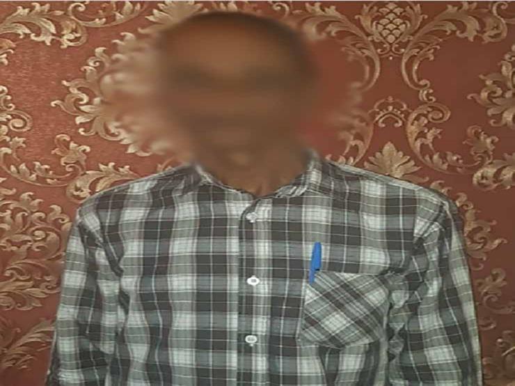ضبط موظف بشركة مياه للشرب بقنا لاتهامه بالاختلاس ضبط موظف بشركة مياه للشرب بقنا لاتهامه بالاختلاس