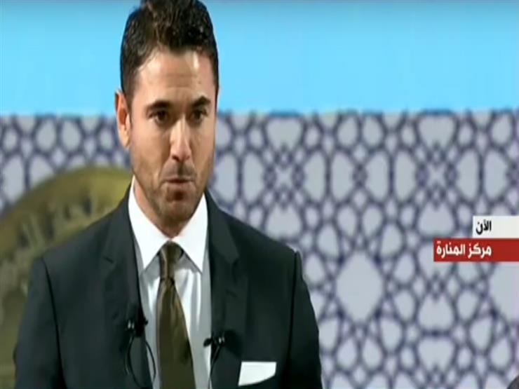 في حضور السيسي.. أحمد عز للمصريين: البسوا المموه بيخافوا منه في حضور السيسي.. أحمد عز للمصريين: البسوا المموه بيخافوا منه