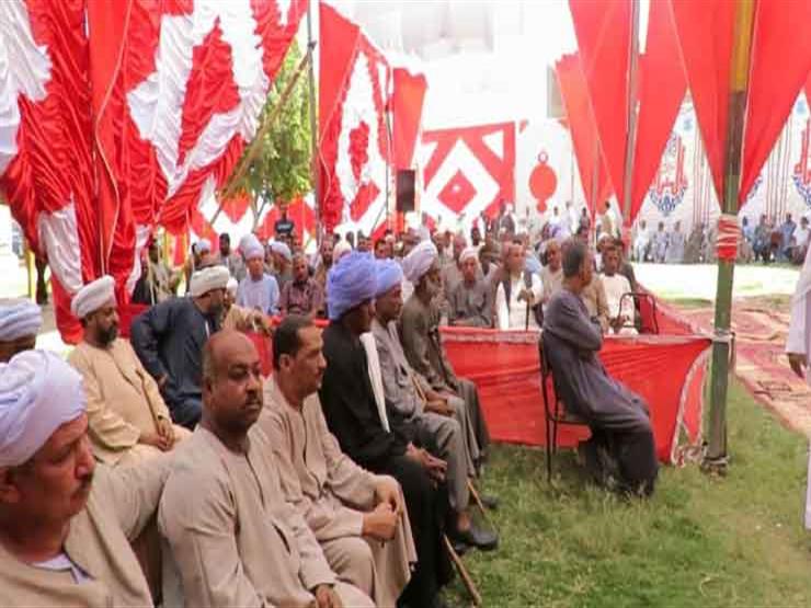الأجهزة الأمنية تنجح في إتمام الصلح في النزاع القائم بين عائلتين بأسوان الأجهزة الأمنية تنجح في إتمام الصلح في النزاع القائم بين عائلتين بأسوان
