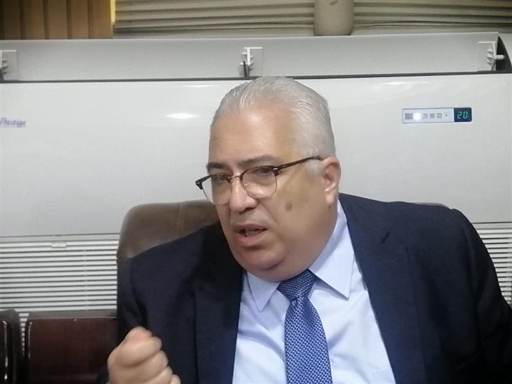 للملتزمين بالحضور.. مكافأة للعاملين بالتأمين الصحي تبدأ بألفي جنيه للملتزمين بالحضور.. مكافأة للعاملين بالتأمين الصحي تبدأ بألفي جنيه