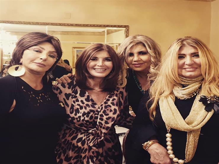 بوسي شلبي عن سهير وميرفت ونبيلة:"صناع أجمل أفلام" بوسي شلبي عن سهير وميرفت ونبيلة:"صناع أجمل أفلام"