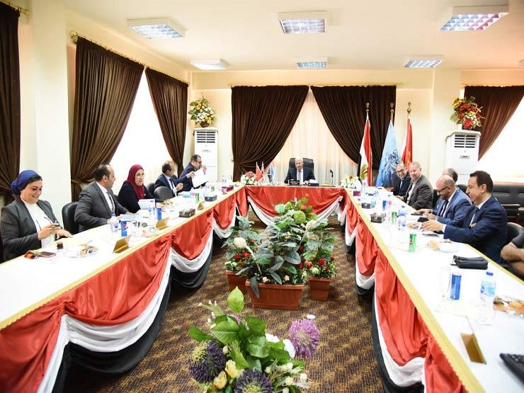 محافظ بورسعيد: ندعم المستثمرين وتسهيلات كبيرة للجادين محافظ بورسعيد: ندعم المستثمرين وتسهيلات كبيرة للجادين