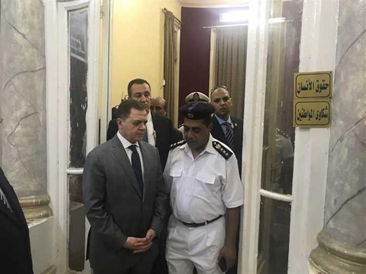 أعضاء لجنة "حقوق الإنسان" بالبرلمان يتفقدون أقسام الشرطة بالإسكندرية أعضاء لجنة "حقوق الإنسان" بالبرلمان يتفقدون أقسام الشرطة بالإسكندرية