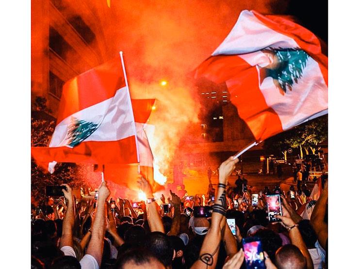 نتيجة بحث الصور عن احتجاجات لبنان