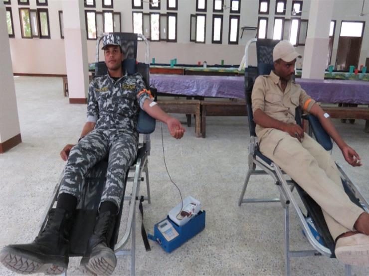 حملة للتبرع بالدم بمشاركة ضباط وأفراد ومجندي إدارة قوات أمن الأقصر وأسيوط حملة للتبرع بالدم بمشاركة ضباط وأفراد ومجندي إدارة قوات أمن الأقصر وأسيوط