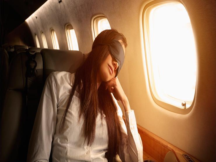 8 نصائح لنوم مريح على الطائرة 8 نصائح لنوم مريح على الطائرة
