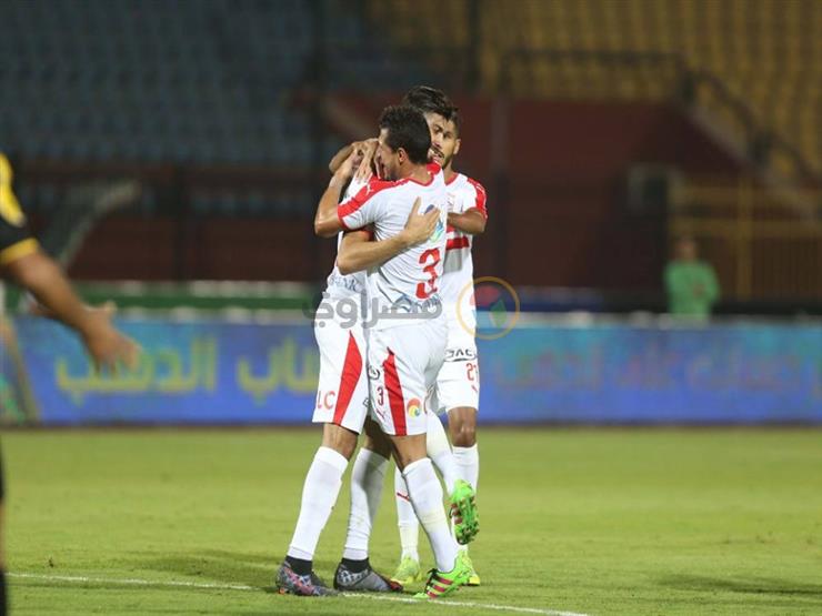 الزمالك يزيح الأهلي من الصدارة مؤقتًا بفوز صعب على المقاولون الزمالك يزيح الأهلي من الصدارة مؤقتًا بفوز صعب على المقاولون