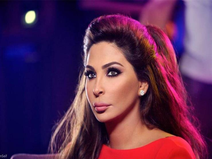 إليسا تدعو للتظاهر ضد "الكل" وتدافع عن الصليب الأحمر اللبناني إليسا تدعو للتظاهر ضد "الكل" وتدافع عن الصليب الأحمر اللبناني