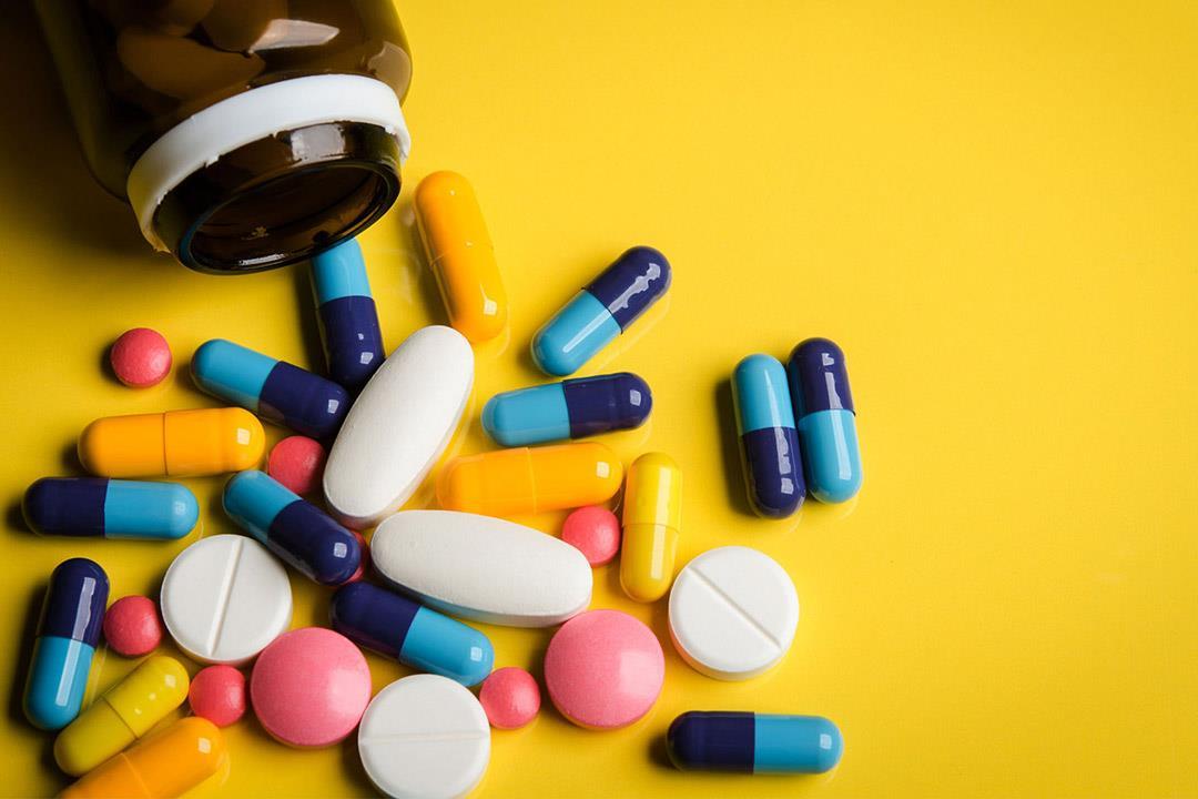 الحكومة تحسم الجدل بشأن تداول أدوية تسبب الوفاة خلال 5 أيام الحكومة تحسم الجدل بشأن تداول أدوية تسبب الوفاة خلال 5 أيام