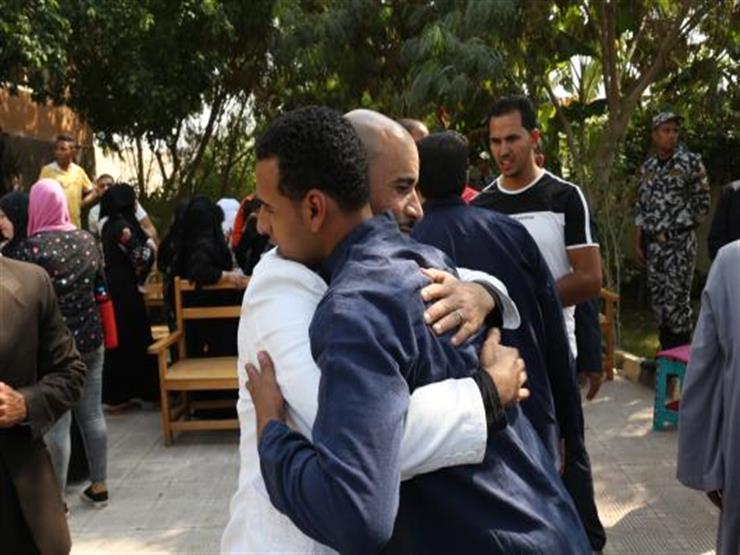 الإفراج بالعفو عن 770 من نزلاء السجون بمناسبة الاحتفال بعيد الأضحى الإفراج بالعفو عن 770 من نزلاء السجون بمناسبة الاحتفال بعيد الأضحى