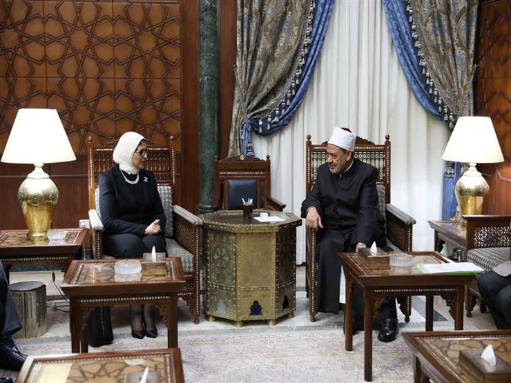 شيخ الأزهر: قطاع الصحة يحتاج إلى دعم كافة مؤسسات الدولة شيخ الأزهر: قطاع الصحة يحتاج إلى دعم كافة مؤسسات الدولة