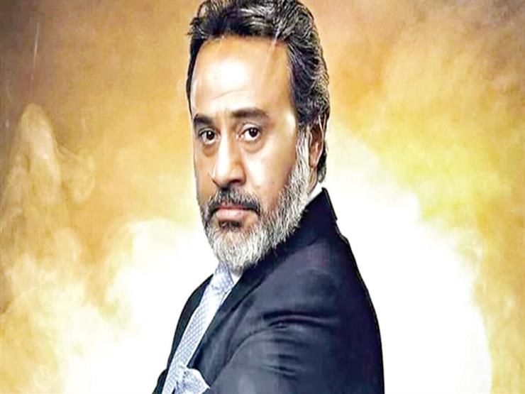 إيهاب فهمي يتعاقد على إيهاب فهمي يتعاقد على