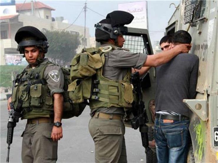 الاحتلال الإسرائيلي يعتقل 11 فلسطينيًا في الضفة الغربية الاحتلال الإسرائيلي يعتقل 11 فلسطينيًا في الضفة الغربية