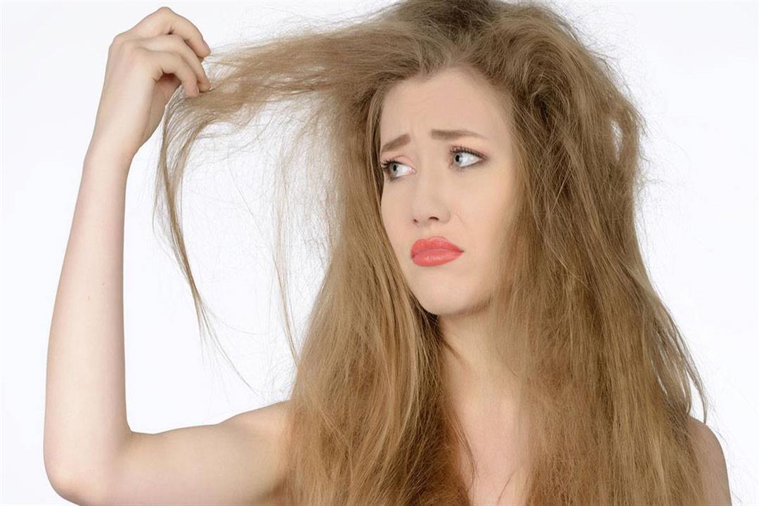 منها الموز بزيت اللوز.. 4 وصفات طبيعية لعلاج الشعر الجاف (إنفوجراف) منها الموز بزيت اللوز.. 4 وصفات طبيعية لعلاج الشعر الجاف (إنفوجراف)