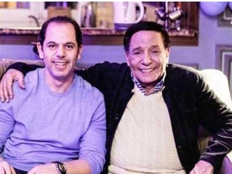 رامي إمام يرد على شائعات وفاة والده بفيديو من الـ"لوكيشن" رامي إمام يرد على شائعات وفاة والده بفيديو من الـ"لوكيشن"
