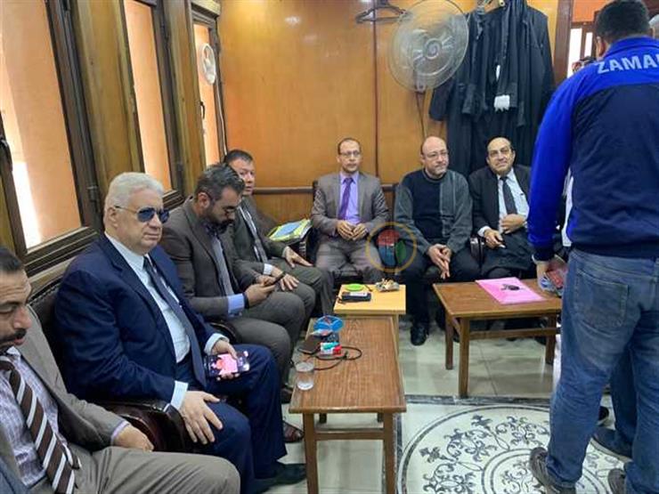 غادر بعد الجلسة.. كواليس حضور ومرافعة مرتضى منصور في "محاكمة راجح" -فيديو غادر بعد الجلسة.. كواليس حضور ومرافعة مرتضى منصور في "محاكمة راجح" -فيديو