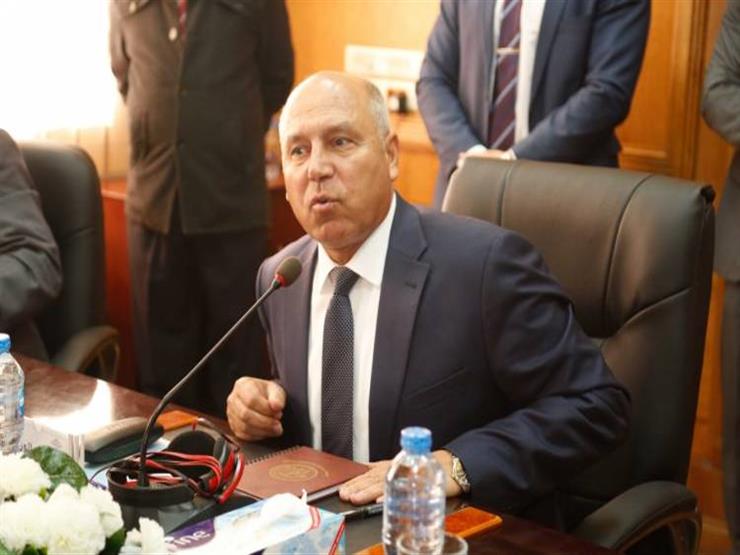 وزير النقل: وصول 10 جرارات أمريكية جديدة للسكة الحديد.. الخميس وزير النقل: وصول 10 جرارات أمريكية جديدة للسكة الحديد.. الخميس