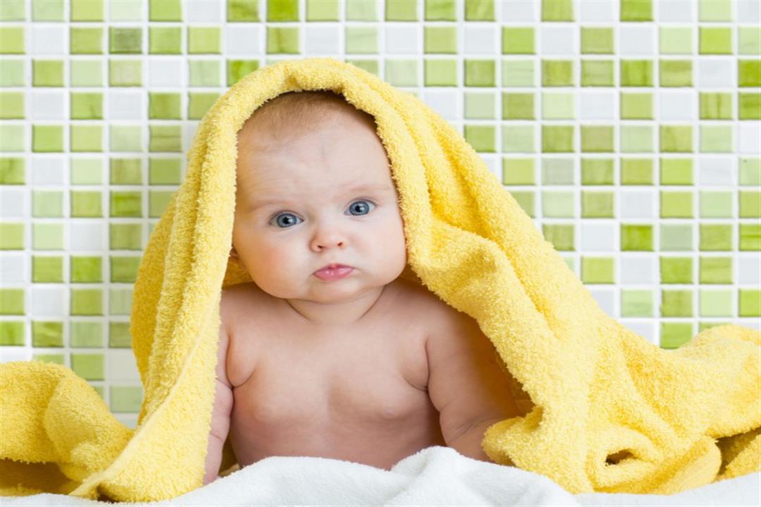 للأمهات.. 5 نصائح تمنع إصابة طفلك بالبرد أثناء الاستحمام (صور) للأمهات.. 5 نصائح تمنع إصابة طفلك بالبرد أثناء الاستحمام (صور)