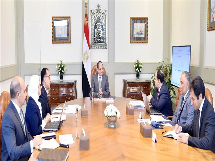 السيسي يوجه ببدء تطبيق منظومة التأمين الصحي بـ"جنوب سيناء والأقصر" مارس المقبل السيسي يوجه ببدء تطبيق منظومة التأمين الصحي بـ"جنوب سيناء والأقصر" مارس المقبل