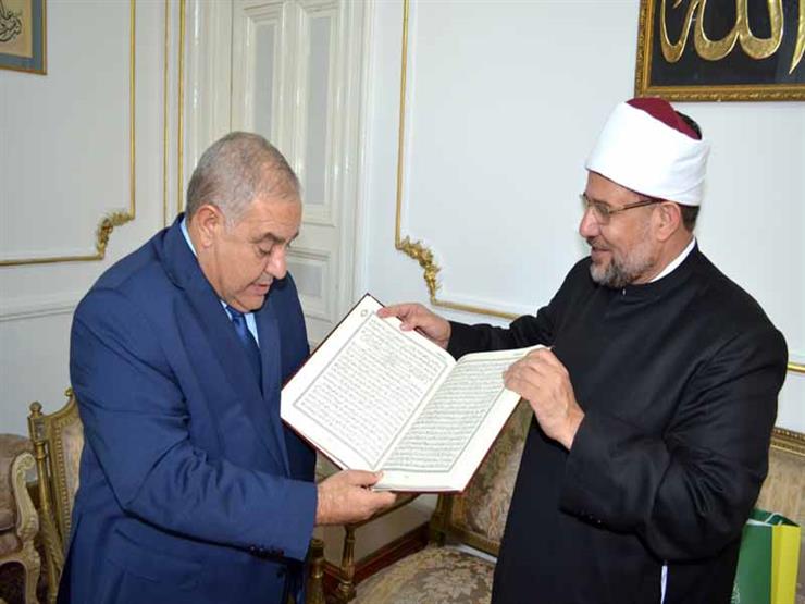 وزير الأوقاف يستقبل رئيس المحكمة الدستورية وزير الأوقاف يستقبل رئيس المحكمة الدستورية