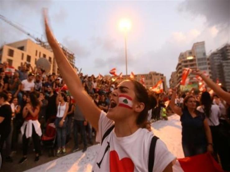 اللبنانيات يخضن "ثورتهن" الخاصة اللبنانيات يخضن "ثورتهن" الخاصة