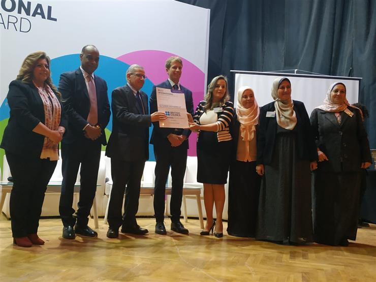 "التعليم" تكرم المدارس الفائزة بجائزة "المدرسة الدولية" "التعليم" تكرم المدارس الفائزة بجائزة "المدرسة الدولية"