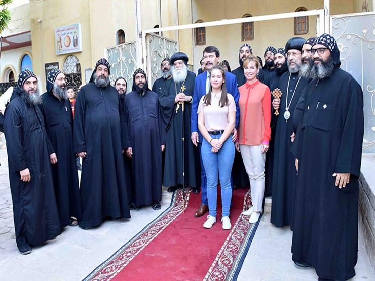 رئيس المجر يختتم زيارته مصر بدير الأنبا باخوميوس في الأقصر (صور) رئيس المجر يختتم زيارته مصر بدير الأنبا باخوميوس في الأقصر (صور)