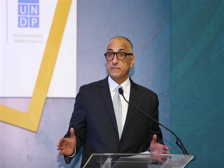 عامر: رئيس الوزراء سيعلن عددا من المبادرات الأربعاء المقبل عامر: رئيس الوزراء سيعلن عددا من المبادرات الأربعاء المقبل