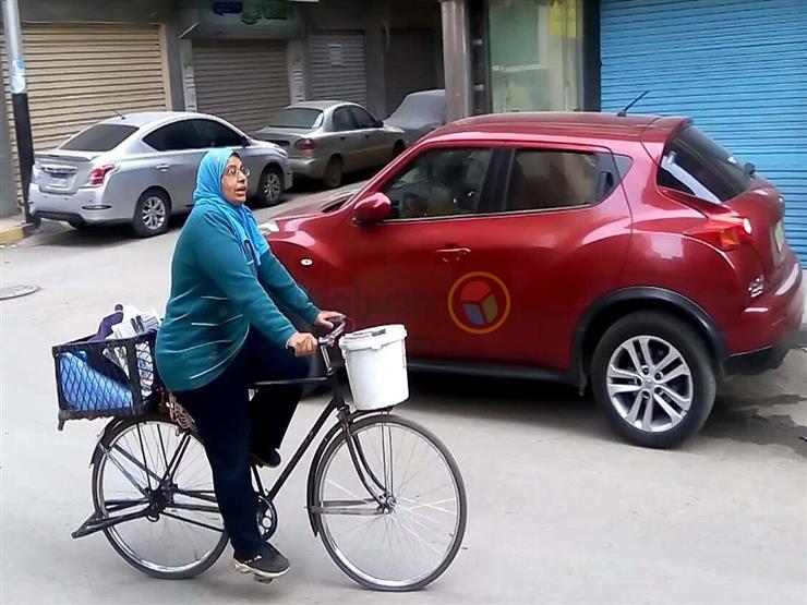 "الصبح جرايد وبالليل شرابات".. قصة كفاح "أسمهان على العجلة" في البحيرة -فيديو "الصبح جرايد وبالليل شرابات".. قصة كفاح "أسمهان على العجلة" في البحيرة -فيديو