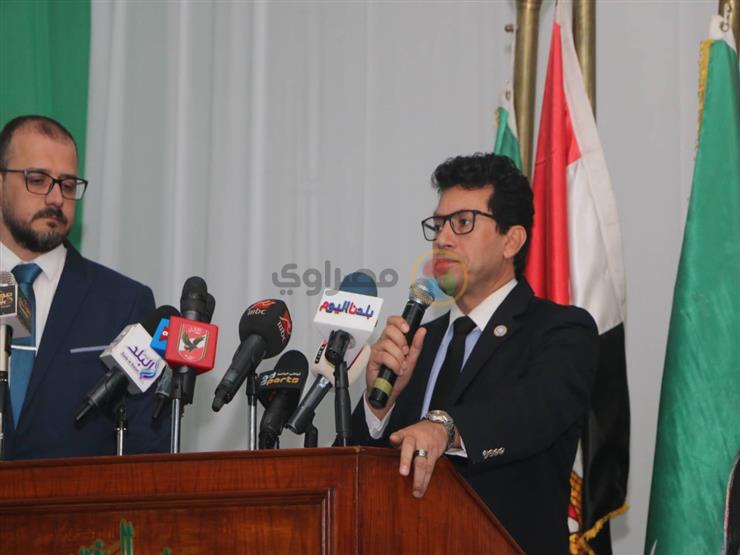 عبر الفيديو كونفرانس.. أشرف صبحي يحضر اجتماع رؤساء الاتحادات الرياضية الدولية عبر الفيديو كونفرانس.. أشرف صبحي يحضر اجتماع رؤساء الاتحادات الرياضية الدولية