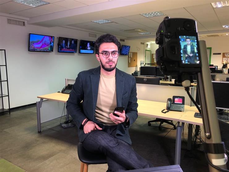 أحمد الجمل مقدمًا على شاشة "روسيا اليوم أونلاين" أحمد الجمل مقدمًا على شاشة "روسيا اليوم أونلاين"