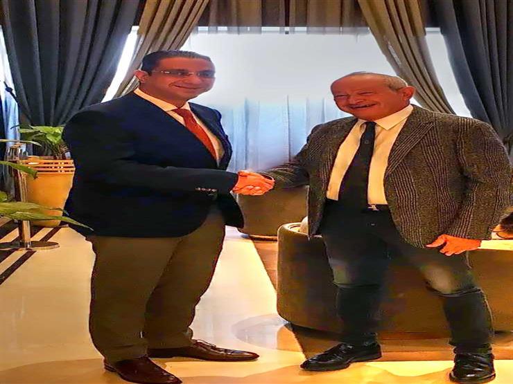 محافظ سوهاج يبحث مع "ساويرس" إقامة مشروعات تنموية بالمحافظة محافظ سوهاج يبحث مع "ساويرس" إقامة مشروعات تنموية بالمحافظة