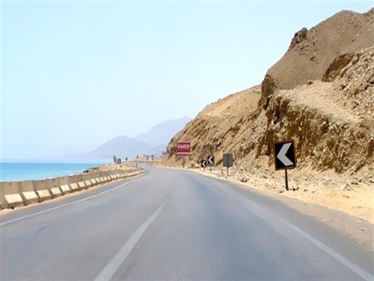 المرور يعيد فتح طرق السخنة بعد زوال الشبورة المائية المرور يعيد فتح طرق السخنة بعد زوال الشبورة المائية