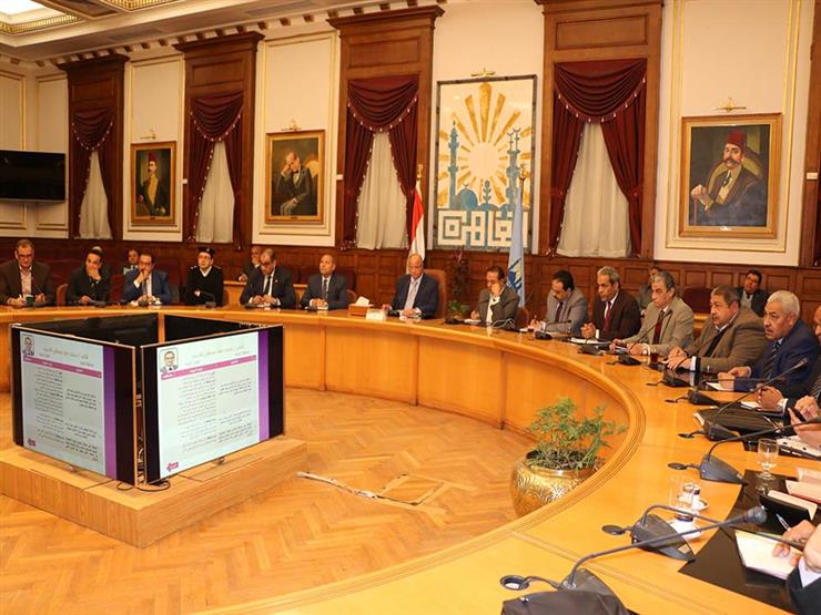 محافظ القاهرة يلتقي أعضاء مجلس النواب عن المنطقة الشرقية محافظ القاهرة يلتقي أعضاء مجلس النواب عن المنطقة الشرقية