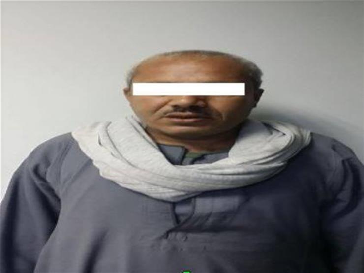 دجال على الموضة.. أعمال السحر والشعوذة عبر "فيسبوك" دجال على الموضة.. أعمال السحر والشعوذة عبر "فيسبوك"