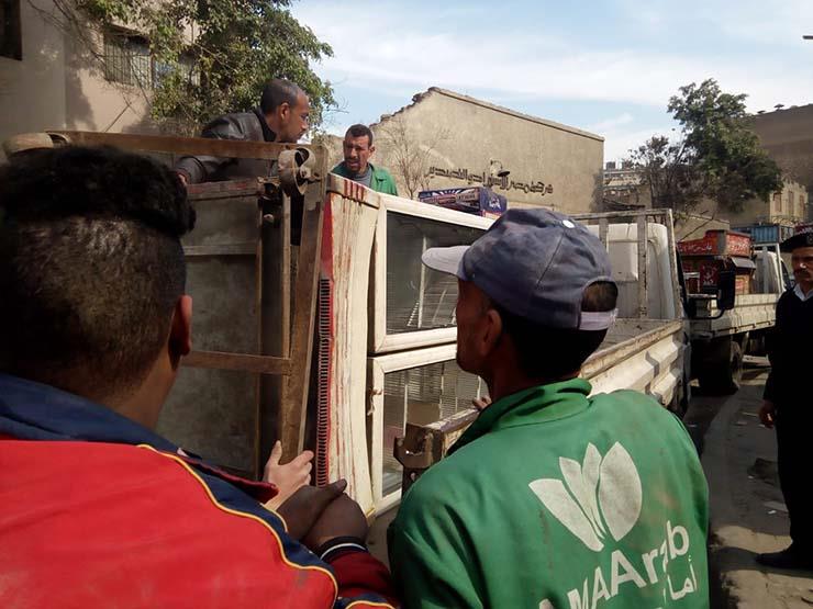 الأمن يتصدى لإشغالات المنطقة الأثرية في الهرم الأمن يتصدى لإشغالات المنطقة الأثرية في الهرم