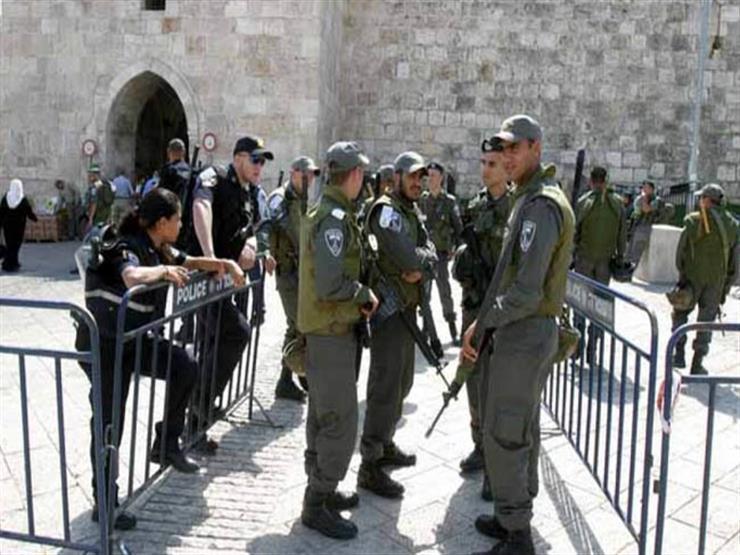 إصابة أكثر من 60 فلسطينيا في اشتباكات مع شرطة الاحتلال بالحرم القدسي إصابة أكثر من 60 فلسطينيا في اشتباكات مع شرطة الاحتلال بالحرم القدسي