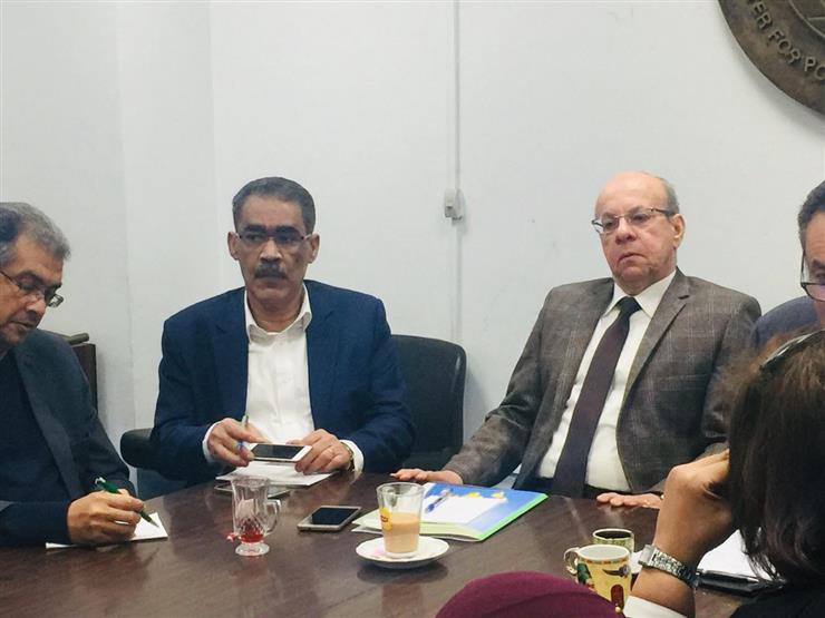بعد ترشحه لـ"الصحفيين".. ضياء رشوان يطلق حملته الانتخابية من "الأهرام" بعد ترشحه لـ"الصحفيين".. ضياء رشوان يطلق حملته الانتخابية من "الأهرام"