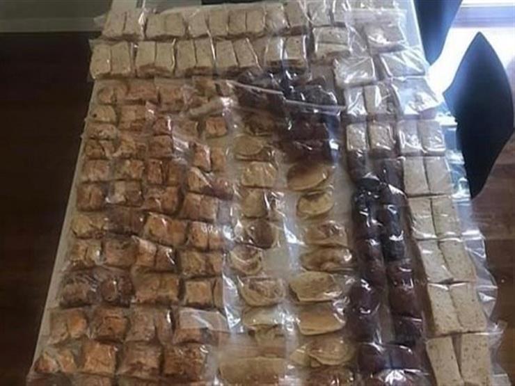 لماذا أعدت هذه المرأة مئات الوجبات لأطفالها؟ لماذا أعدت هذه المرأة مئات الوجبات لأطفالها؟