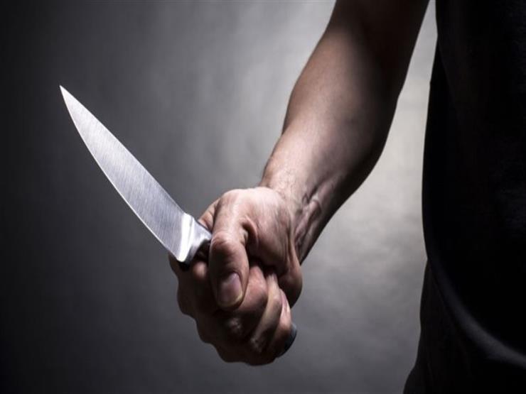 "حرام عليك أنا خالتك".. حلاق يطعن شقيقة والدته بسكين في الإسكندرية "حرام عليك أنا خالتك".. حلاق يطعن شقيقة والدته بسكين في الإسكندرية