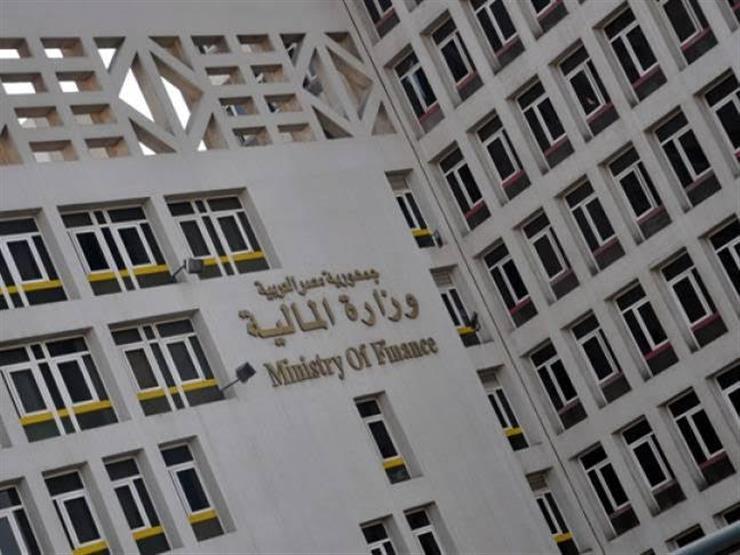 الوزراء: لا صحة لفرض ضرائب على المستثمرين الفترة المقبلة الوزراء: لا صحة لفرض ضرائب على المستثمرين الفترة المقبلة